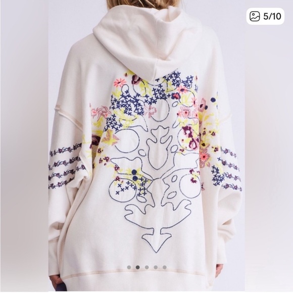 Free People Movement At My Best Embroidered Hoodie Sweatshirt Ivory Sz Small NEW - Picture 3 of 6